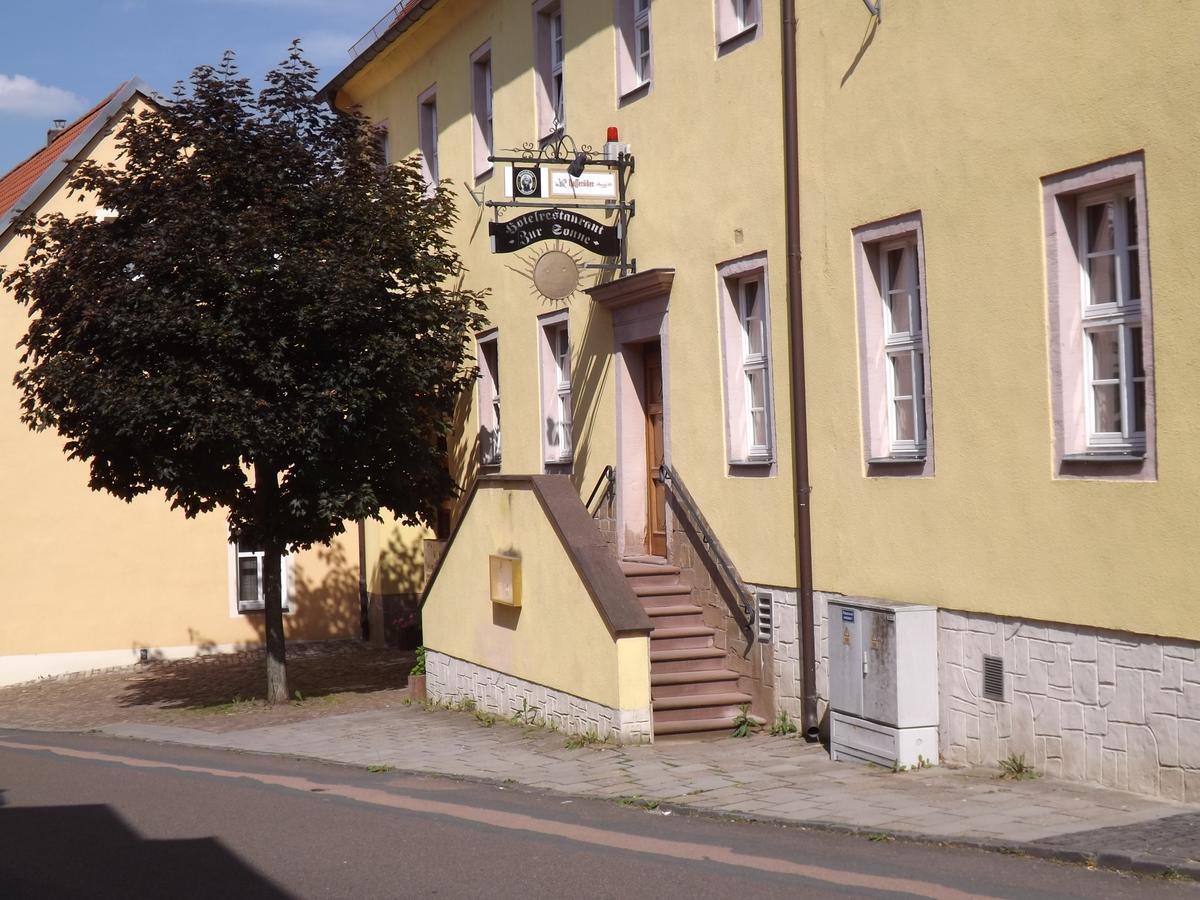 Hotel "Zur Sonne" Querfurt Eksteriør billede