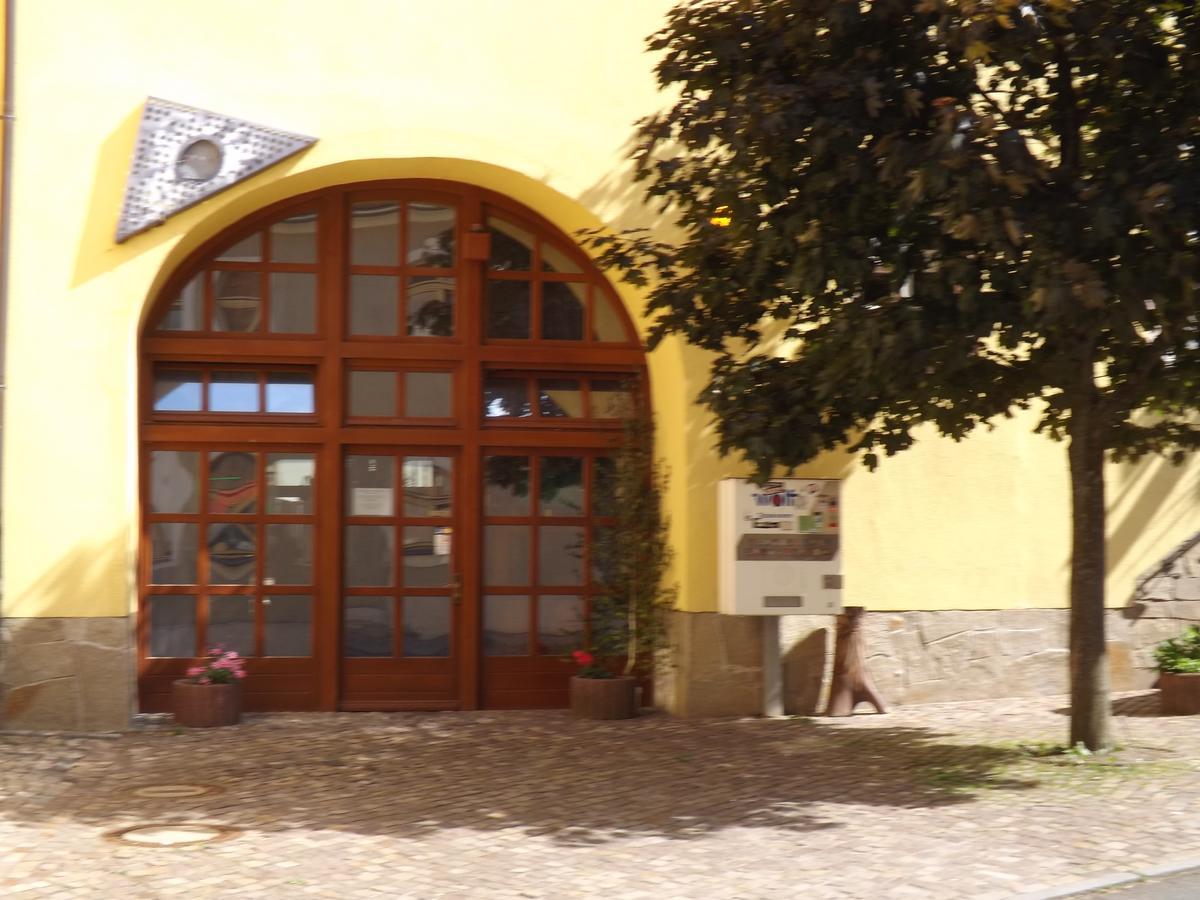 Hotel "Zur Sonne" Querfurt Eksteriør billede